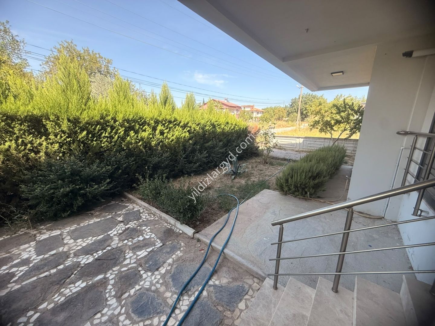 BAYIR MAHALLESİ’NDE MÜSTAKİL TADINDA SATILIK 3+1 DAİRE