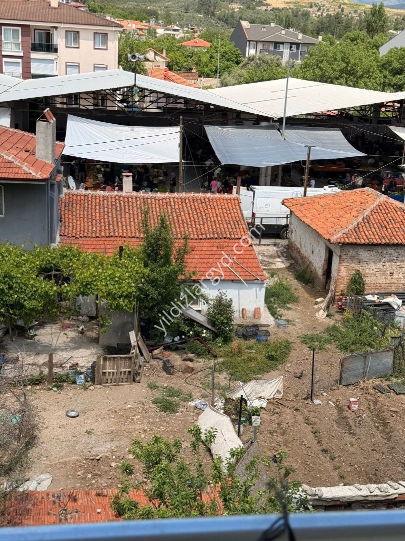 MUĞLA BAYIR'IN TAM MERKEZİNDE EŞYALI KİRALIK DAİRE