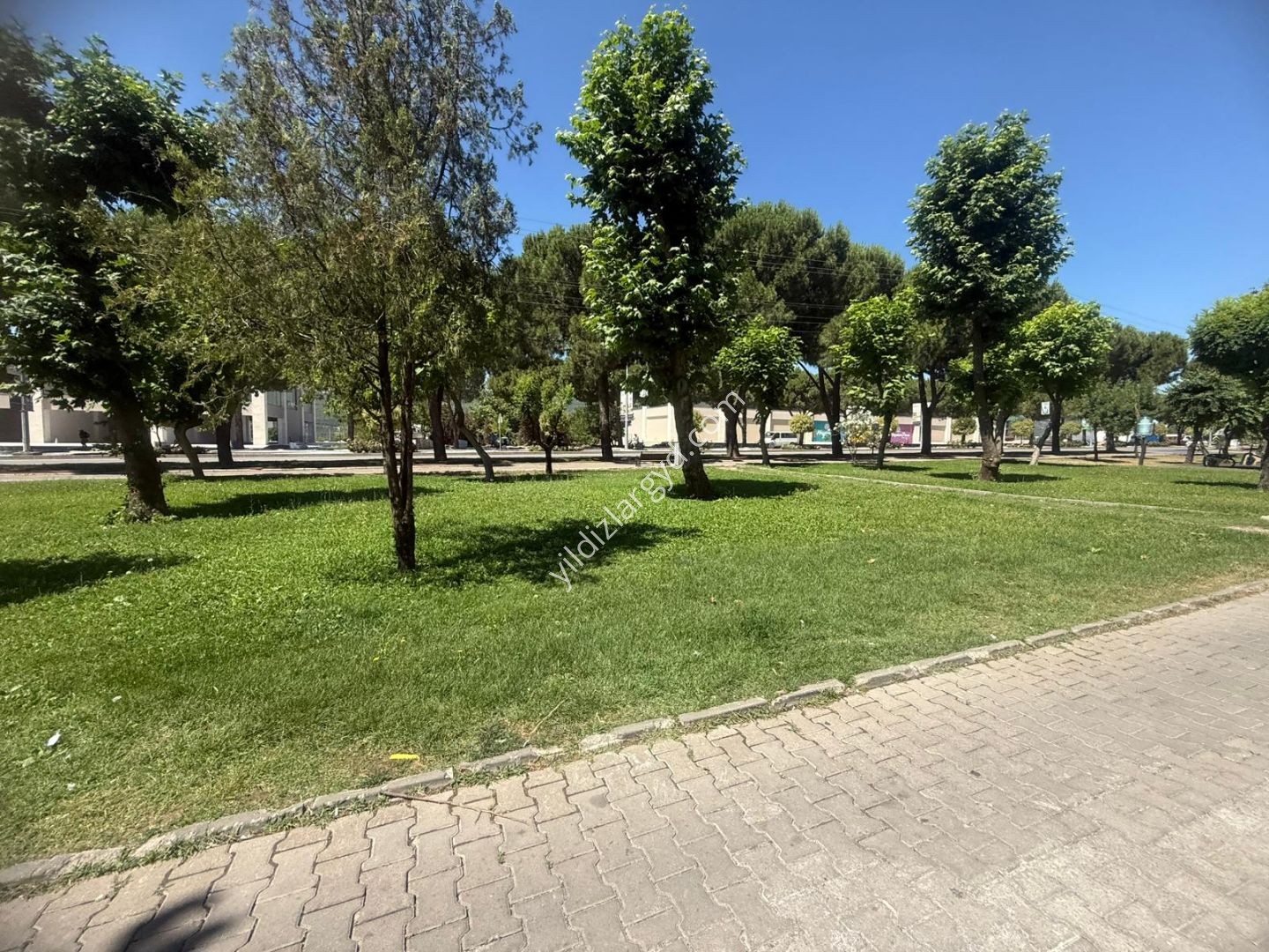 MUĞLA EMİRBEYAZIT MAH. EŞYALI KİRALIK 2+1 BAKIMLI DAİRE