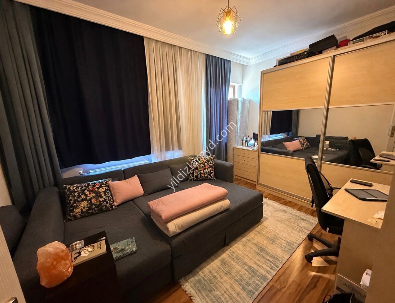 Muğla Karamehmet Mahallesi Yıldız Sitesi’nde Kiralık 3+1 Daire