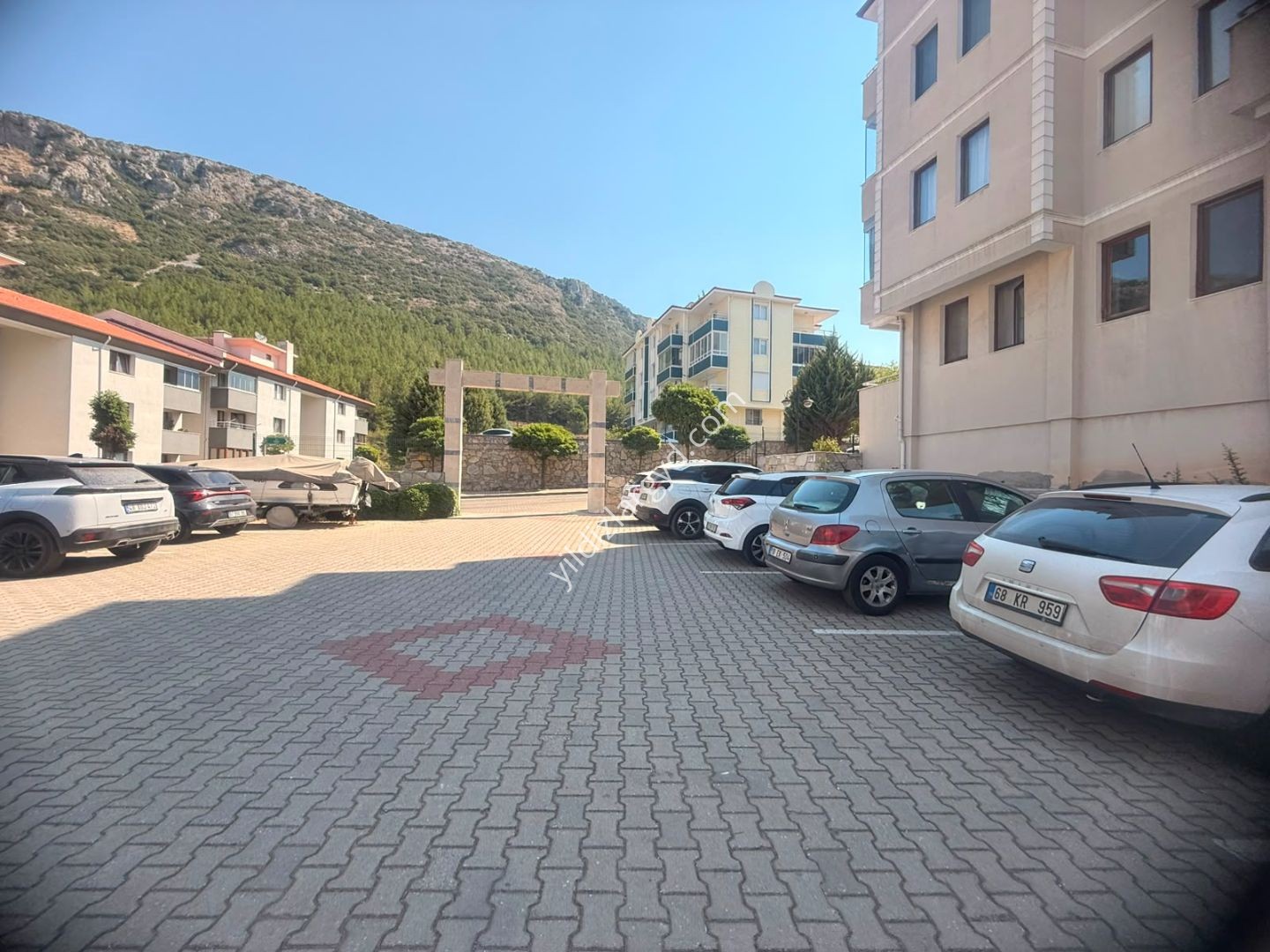 MUĞLA KARAMEHMET MAHALLESİ’NDE 3+1 KİRALIK DAİRE