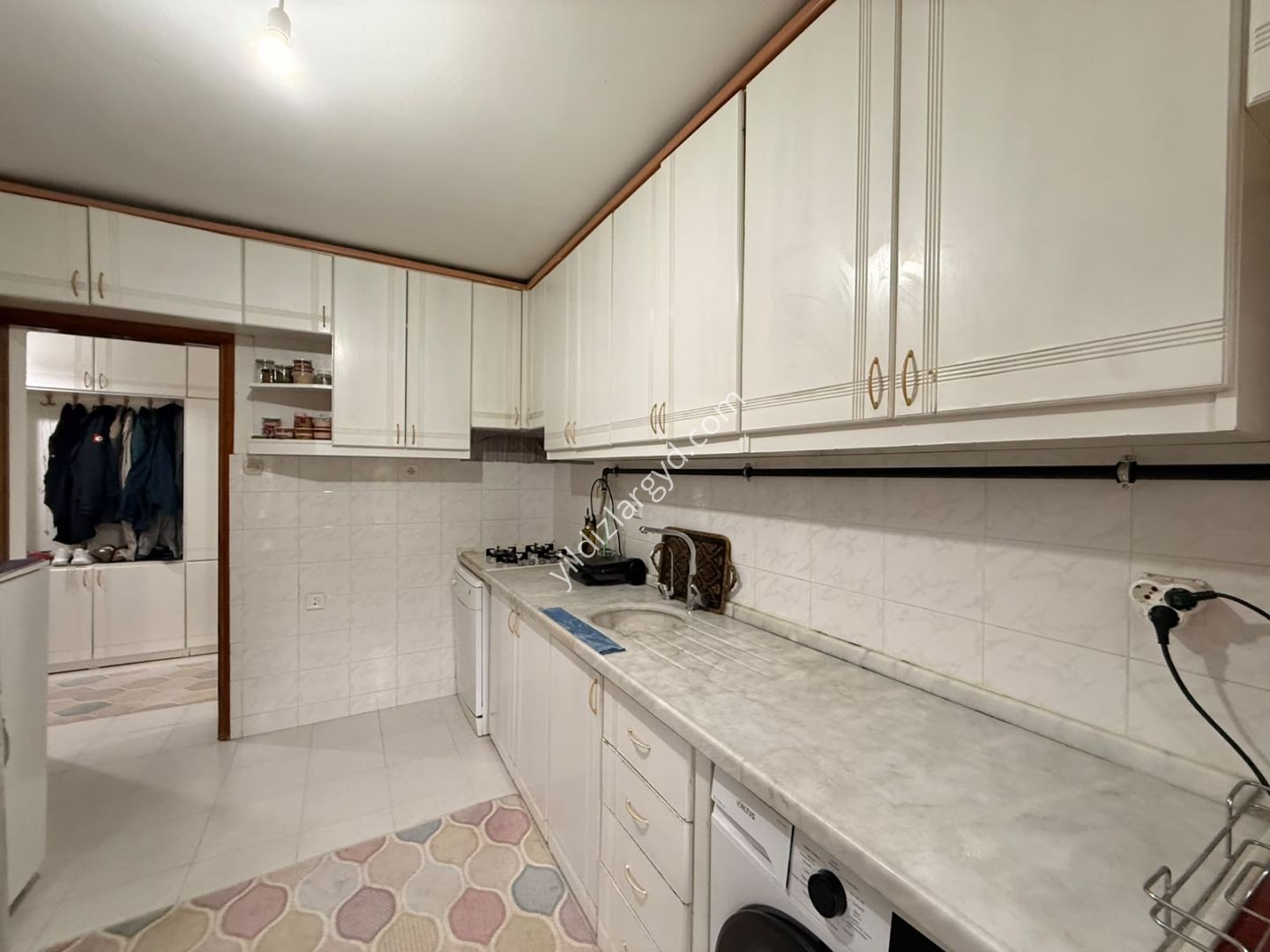 MUĞLA MENTEŞE DÜĞEREK MAHALLESİNDE KİRALIK 3+1 DAİRE