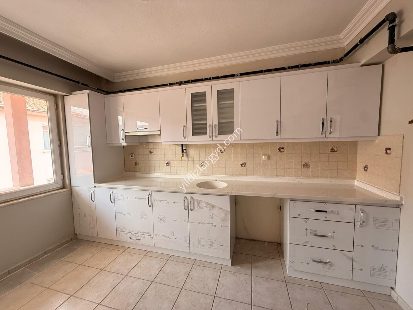 MUĞLA MUSLİHİTTİN MAH. KİRALIK 3+1 ASANSÖRLÜ 145 M² BAKIMLI