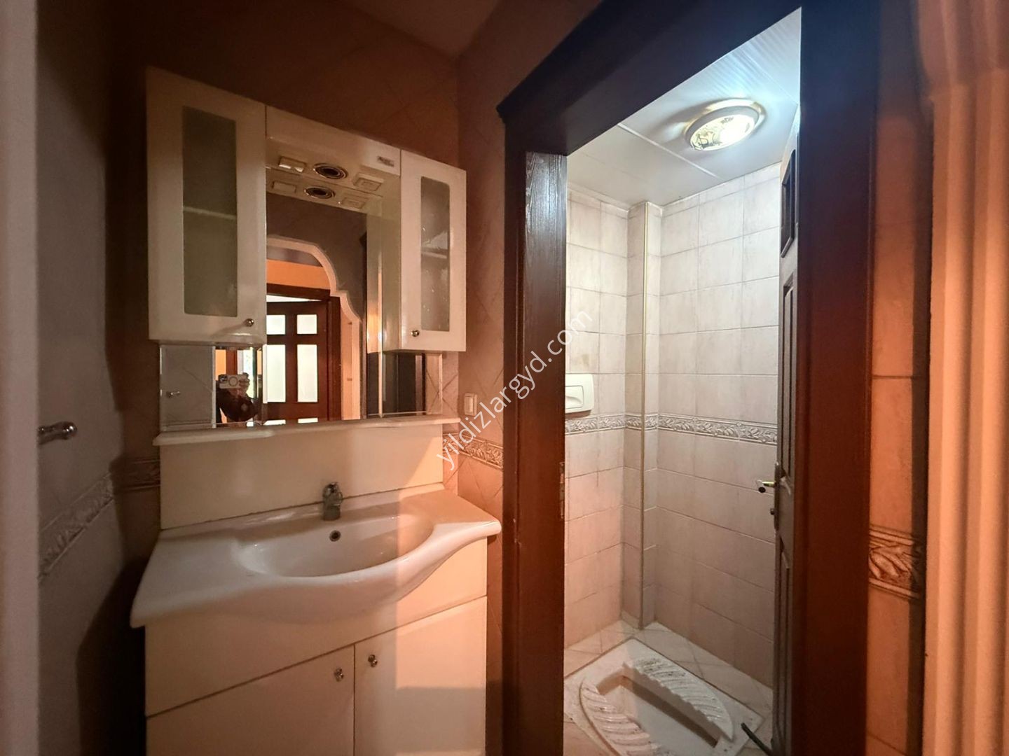 MUĞLA ORHANİYE MAHALLESİNDE KİRALIK 3+1 ARA KAT DAİRE