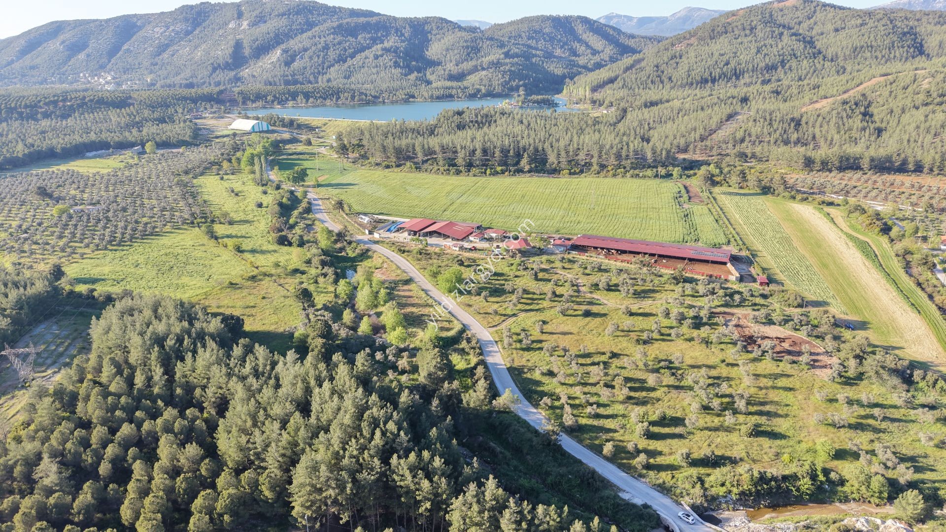 MUĞLA ULA KÖPRÜBAŞI'NDA SATILIK AKYAKA'YA 15 DK MESAFEDE