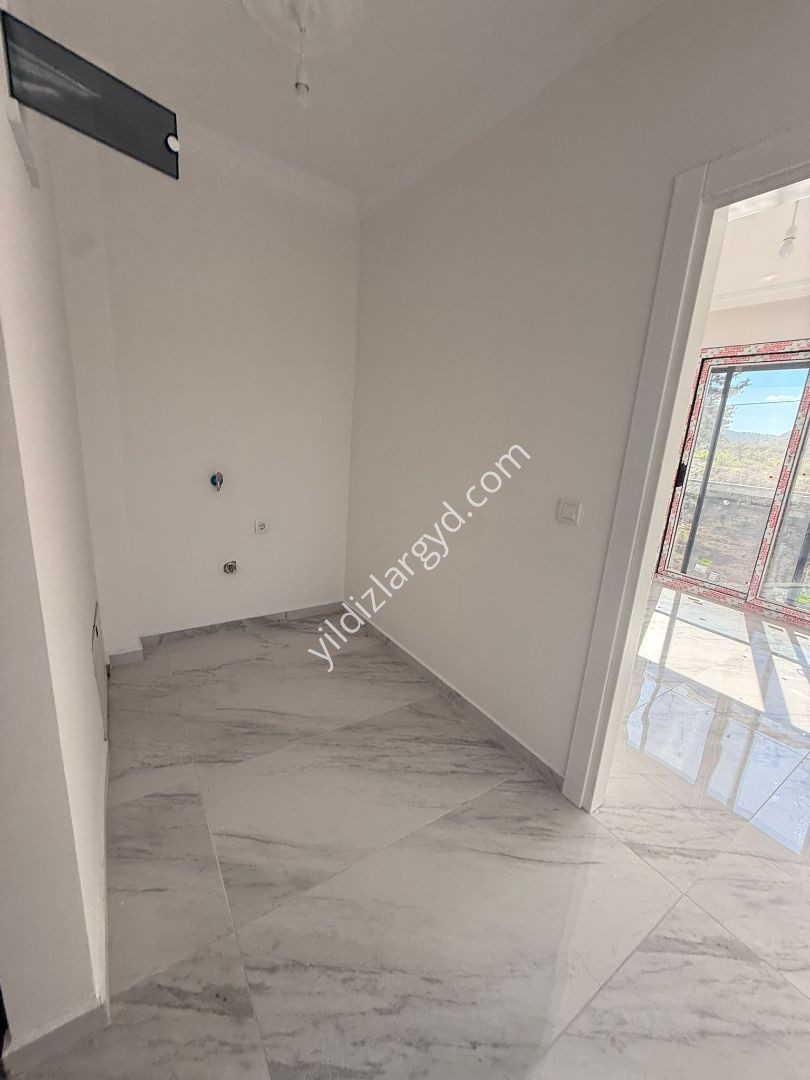 MUĞLA YENİCE MAH. MERKEZİ KONUMDA SATILIK İKİZ VİLLA