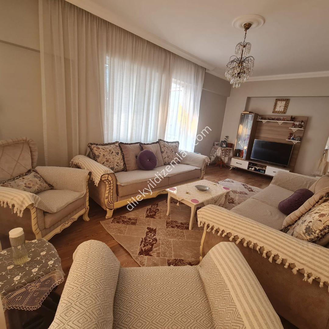 MUĞLA EMİRBEYAZITTA 2+1 KİRALIK EŞYALI DAİRE