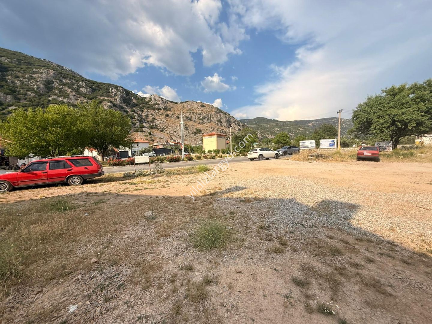 MUĞLA MENTEŞE DÜĞEREK MAH. SATILIK 389M² ARSA