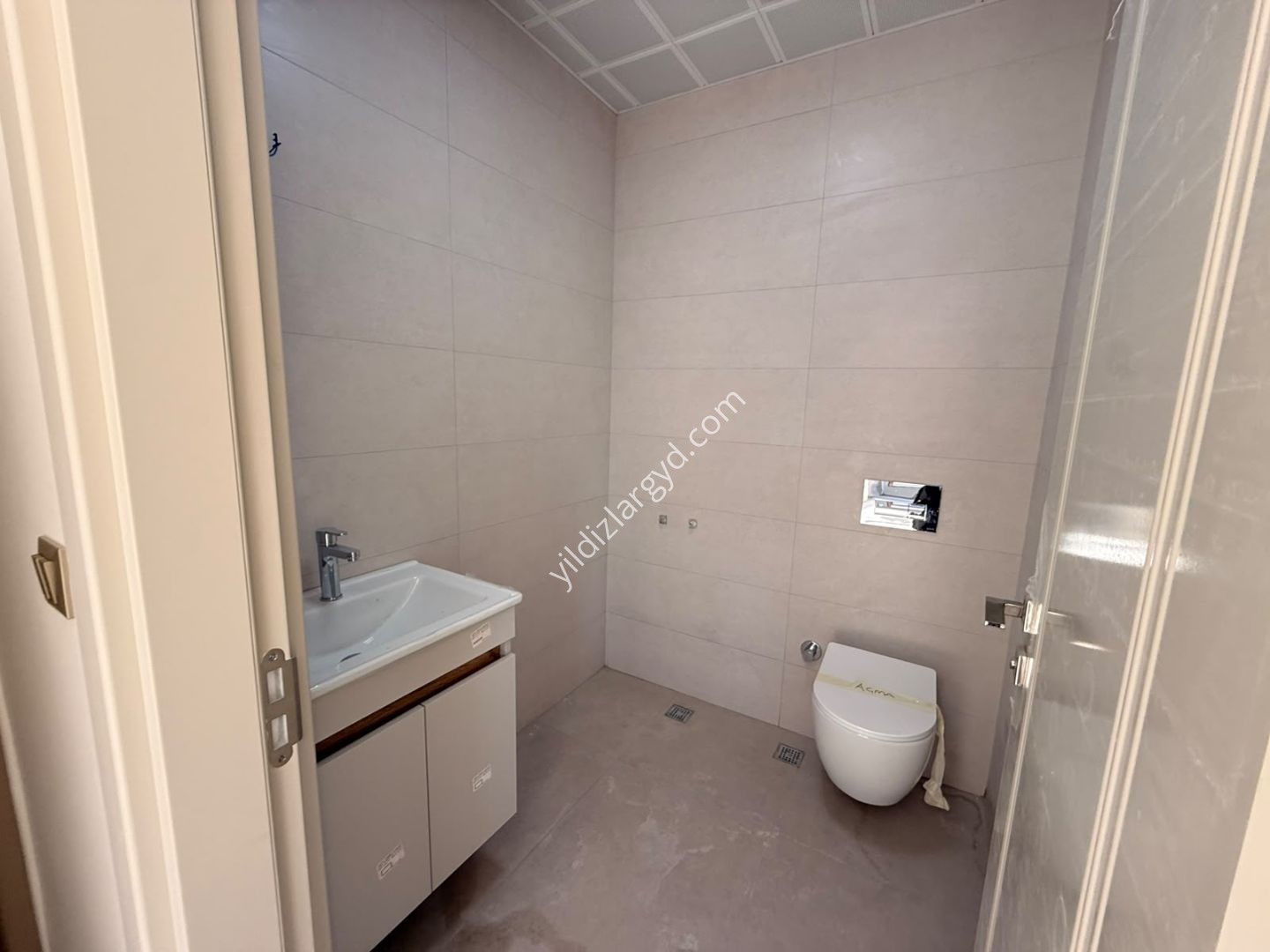 MUĞLA MENTEŞE EMİRBEYAZIT MAHALLESİ’NDE KİRALIK OFİS & İŞ YERİ