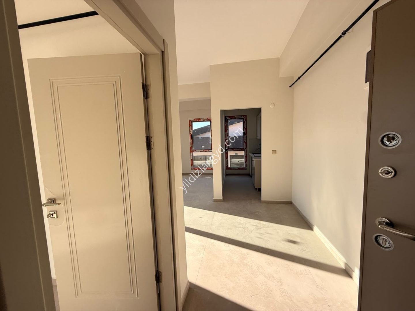 MUĞLA MENTEŞE EMİRBEYAZIT MAHALLESİ’NDE KİRALIK OFİS & İŞ YERİ